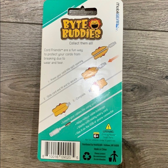 Byte Buddies 2Pk Universal Cable Protector Set NWT - Picture 4 of 5